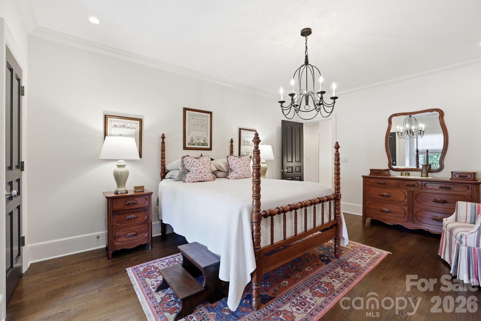 309 Hempstead Place — Charlotte