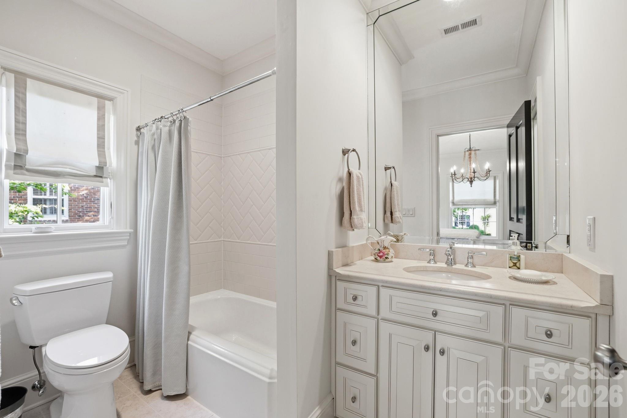 309 Hempstead Place — Charlotte