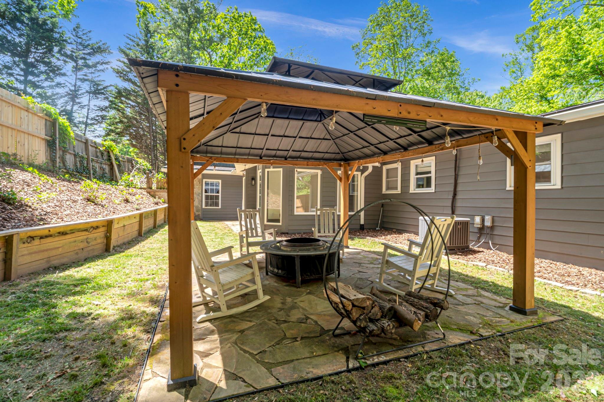 35 Timberview Drive — Arden