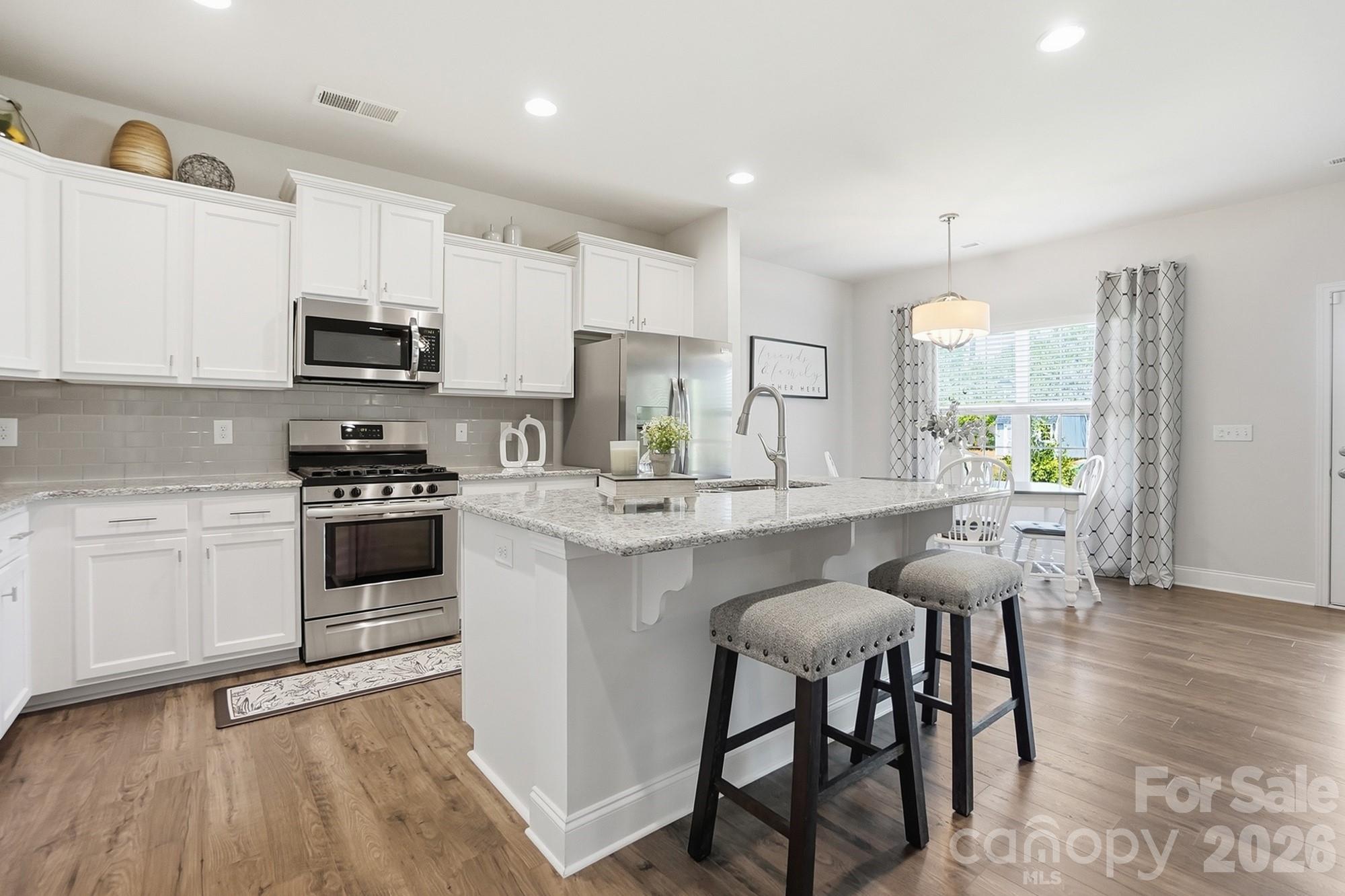 11765 Glenwood Drive — Locust
