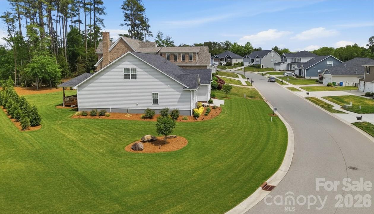 11765 Glenwood Drive — Locust
