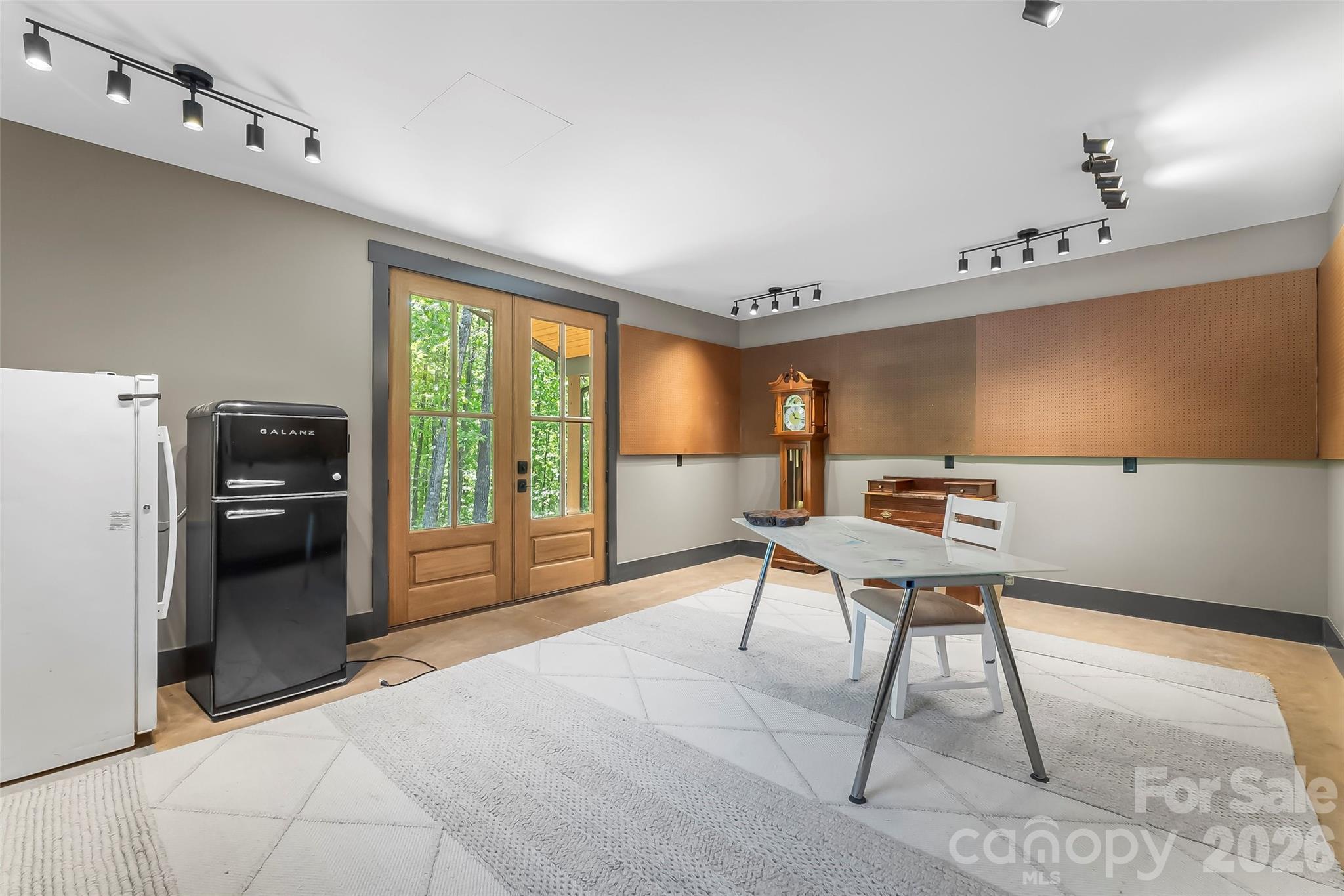 3135 Laurel Heights Drive Extension — Morganton