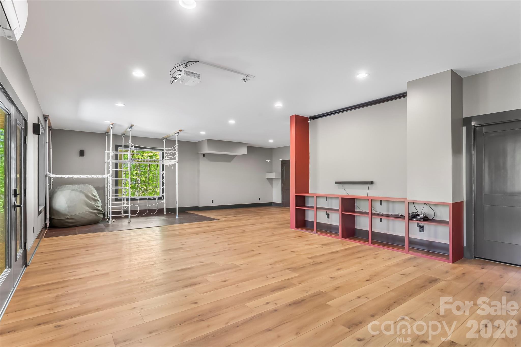 3135 Laurel Heights Drive Extension — Morganton