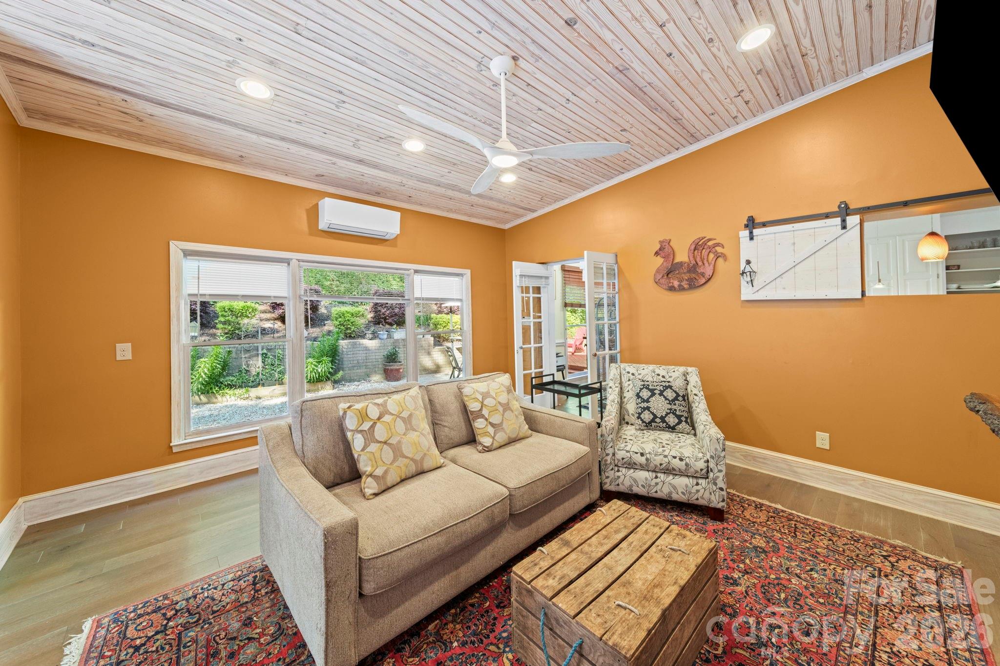 1265 Braeburn Road NW — Concord