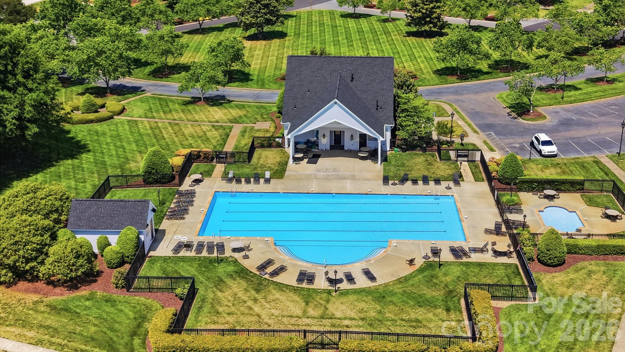 1265 Braeburn Road NW — Concord