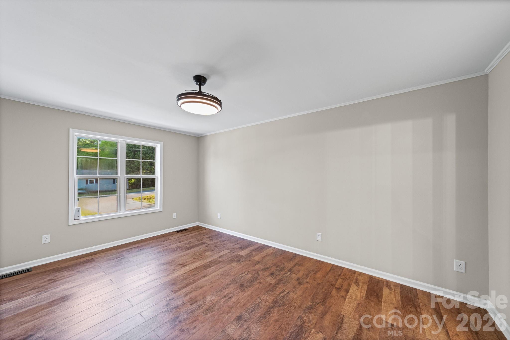 2327 Sunset Drive — Gastonia