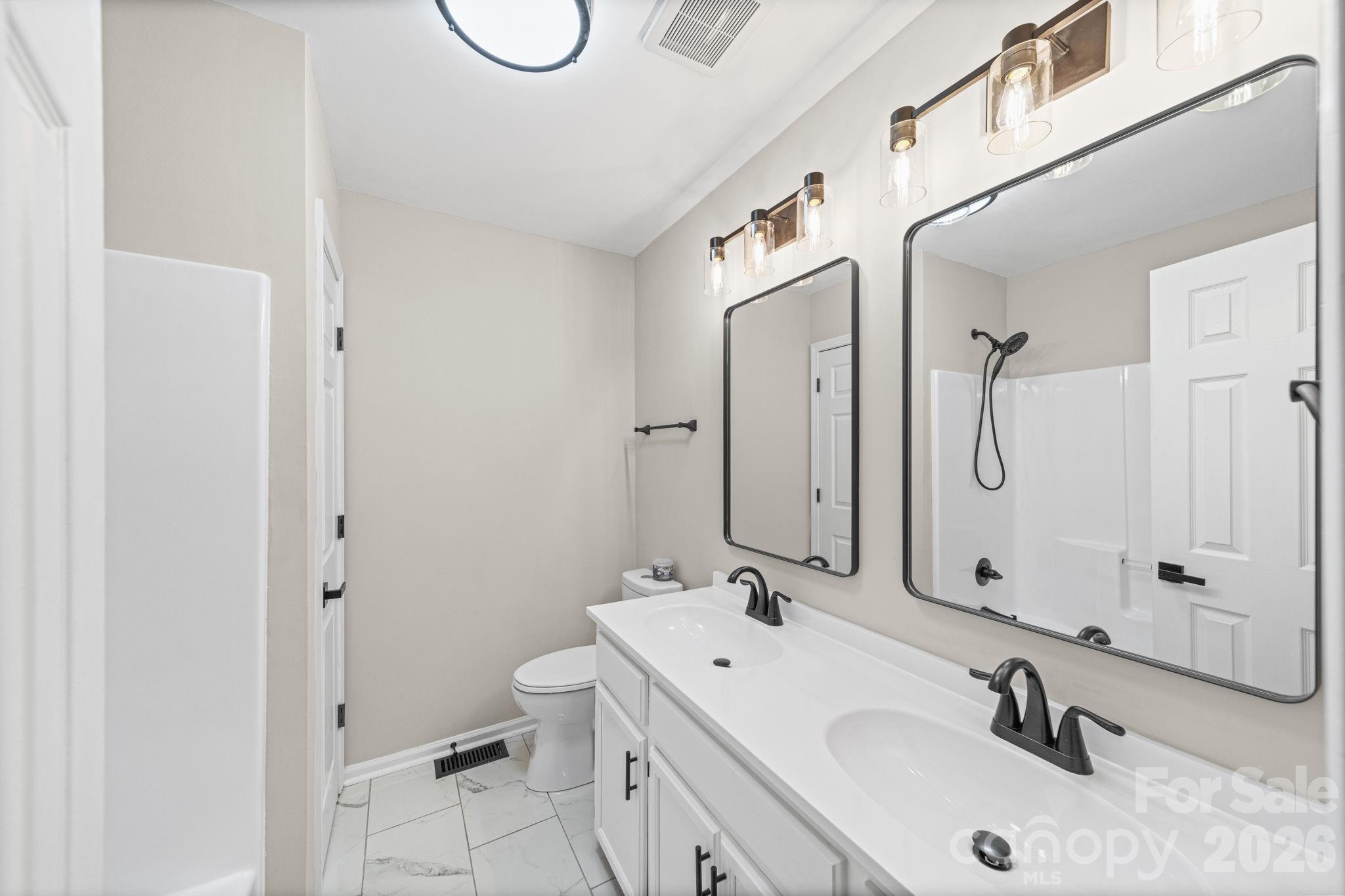 2327 Sunset Drive — Gastonia