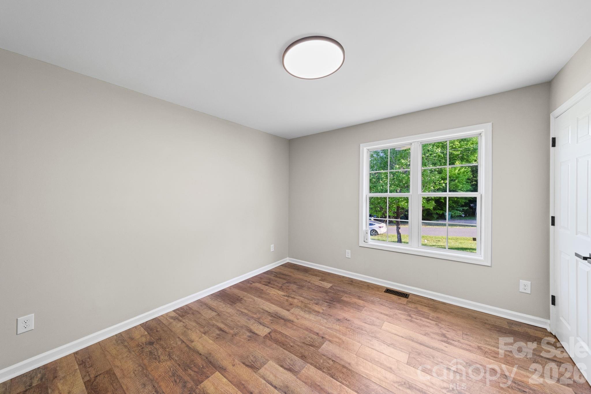 2327 Sunset Drive — Gastonia