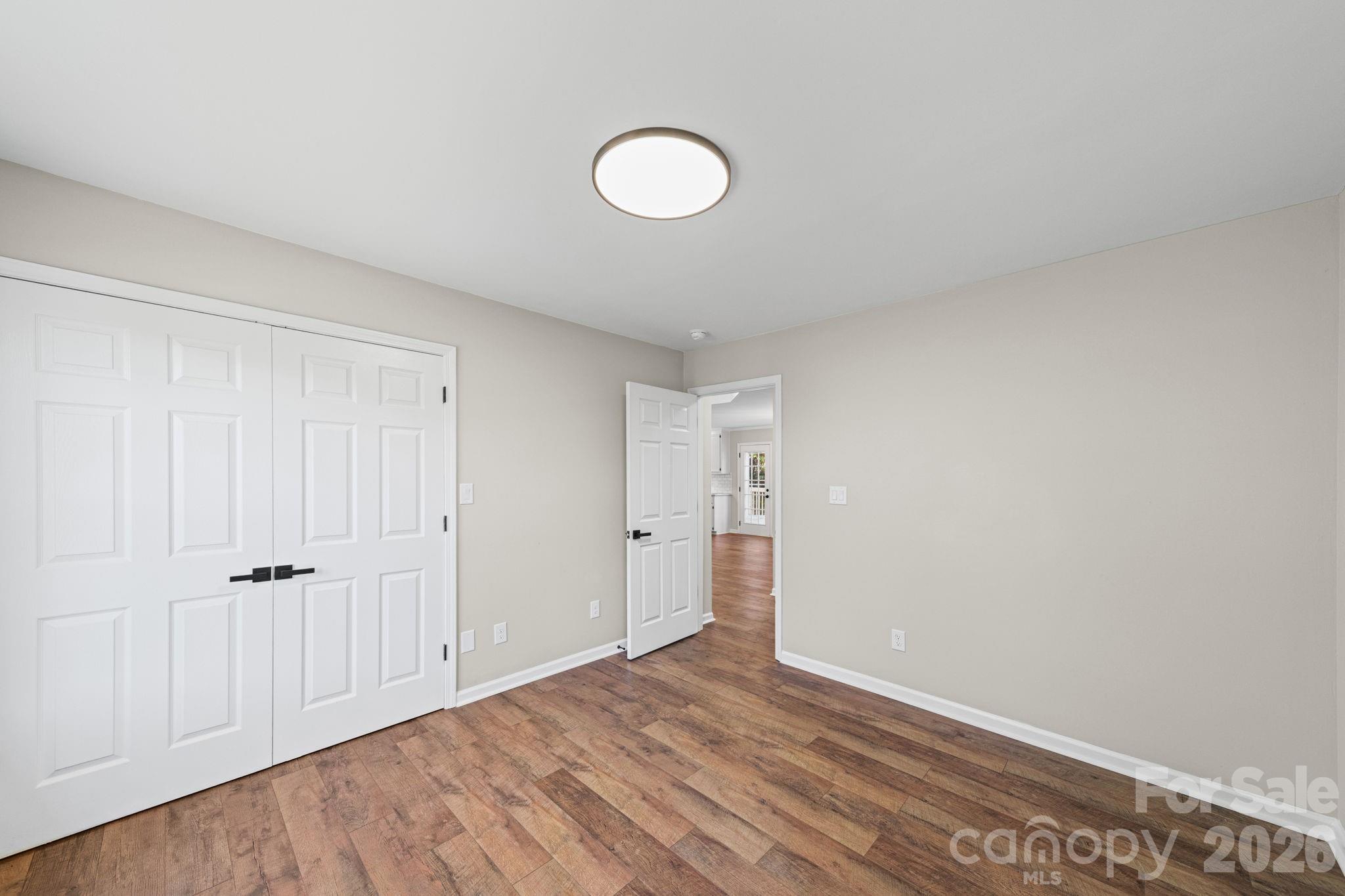 2327 Sunset Drive — Gastonia