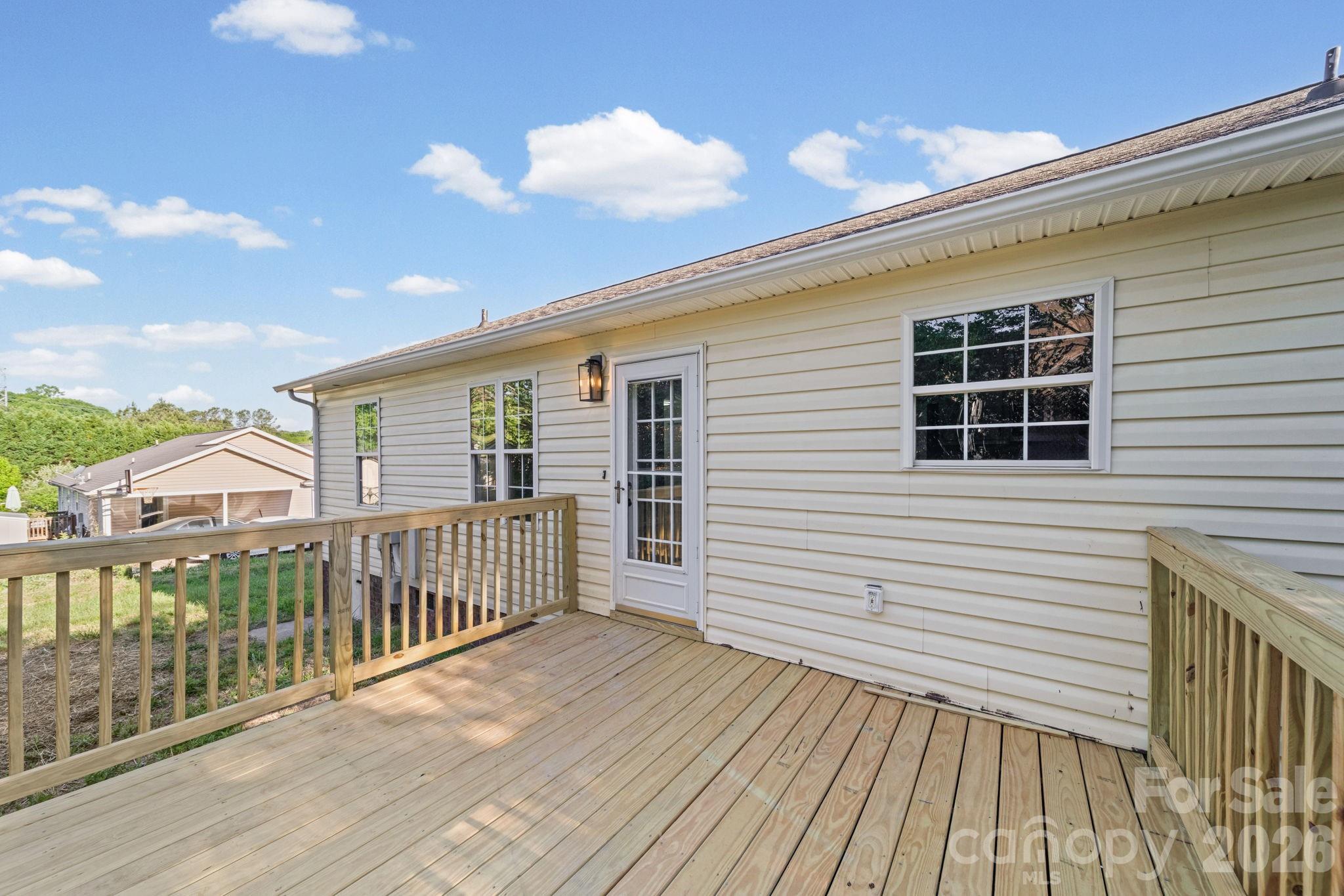 2327 Sunset Drive — Gastonia