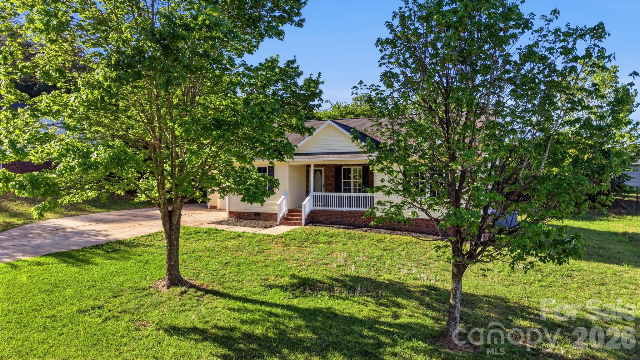 2327 Sunset Drive — Gastonia
