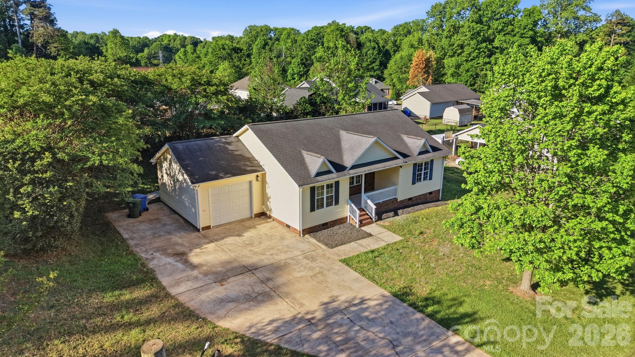 2327 Sunset Drive — Gastonia