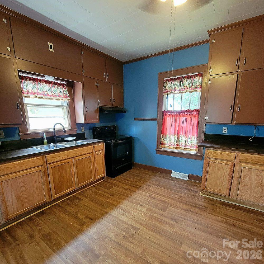 109 Ridge Avenue — Salisbury