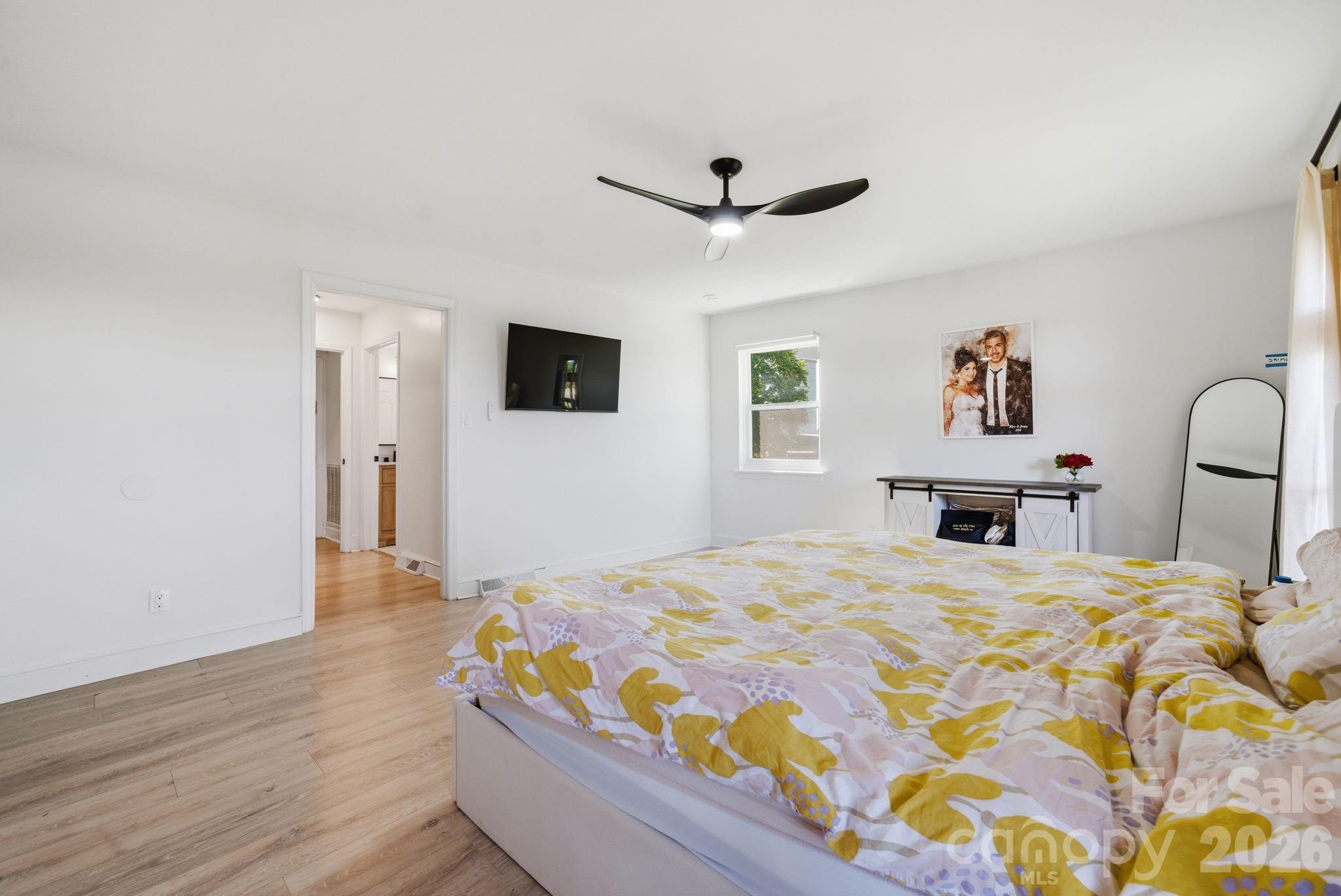 5009 Hemby Road — Matthews