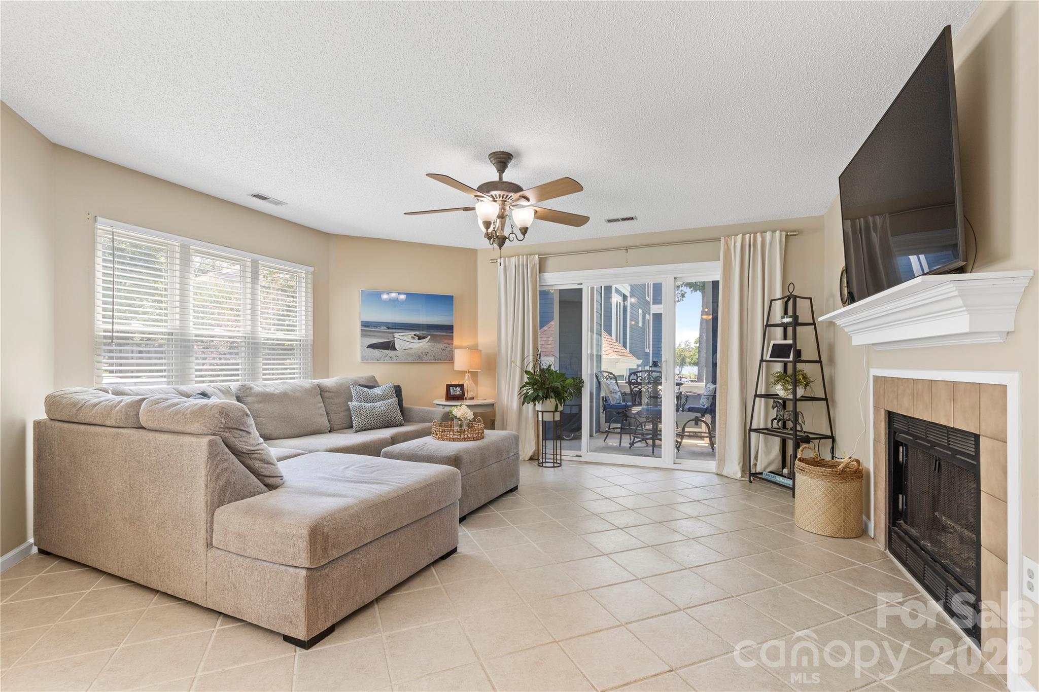 719 Southwest Drive — Davidson