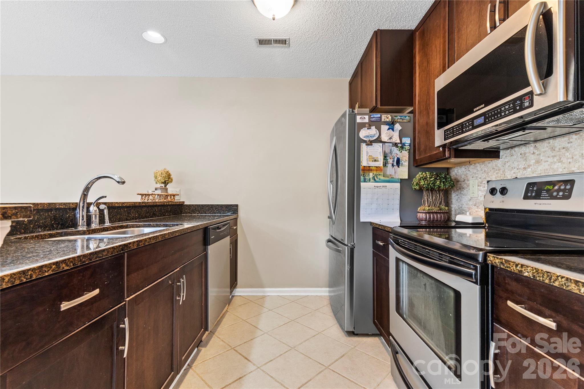 719 Southwest Drive — Davidson