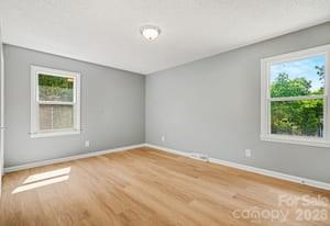 7040 Idlewild Road — Charlotte