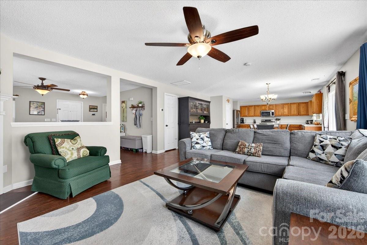 10611 Bedlington Road — Charlotte