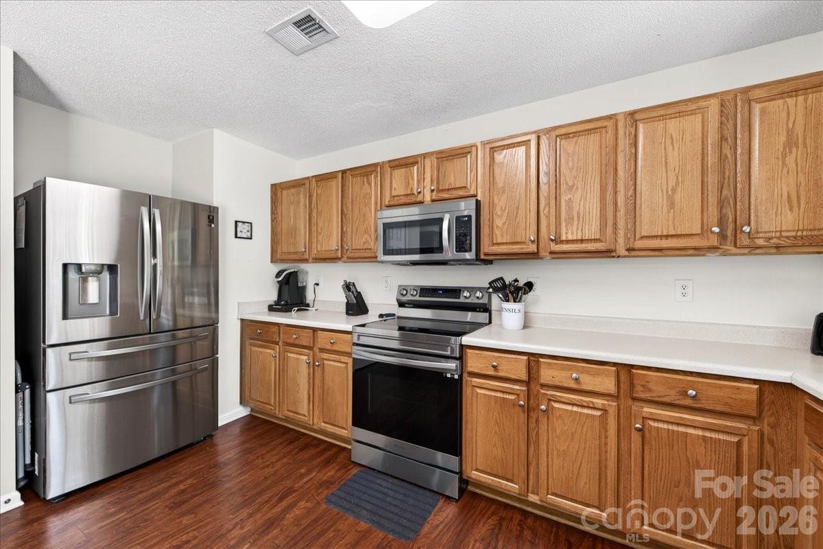 10611 Bedlington Road — Charlotte