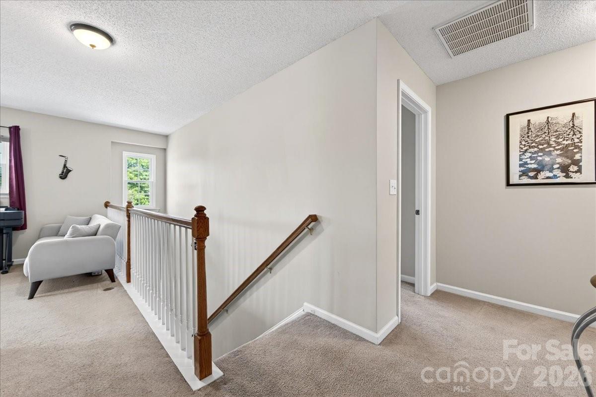 10611 Bedlington Road — Charlotte