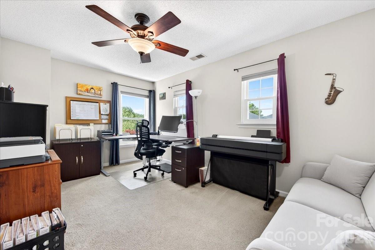 10611 Bedlington Road — Charlotte