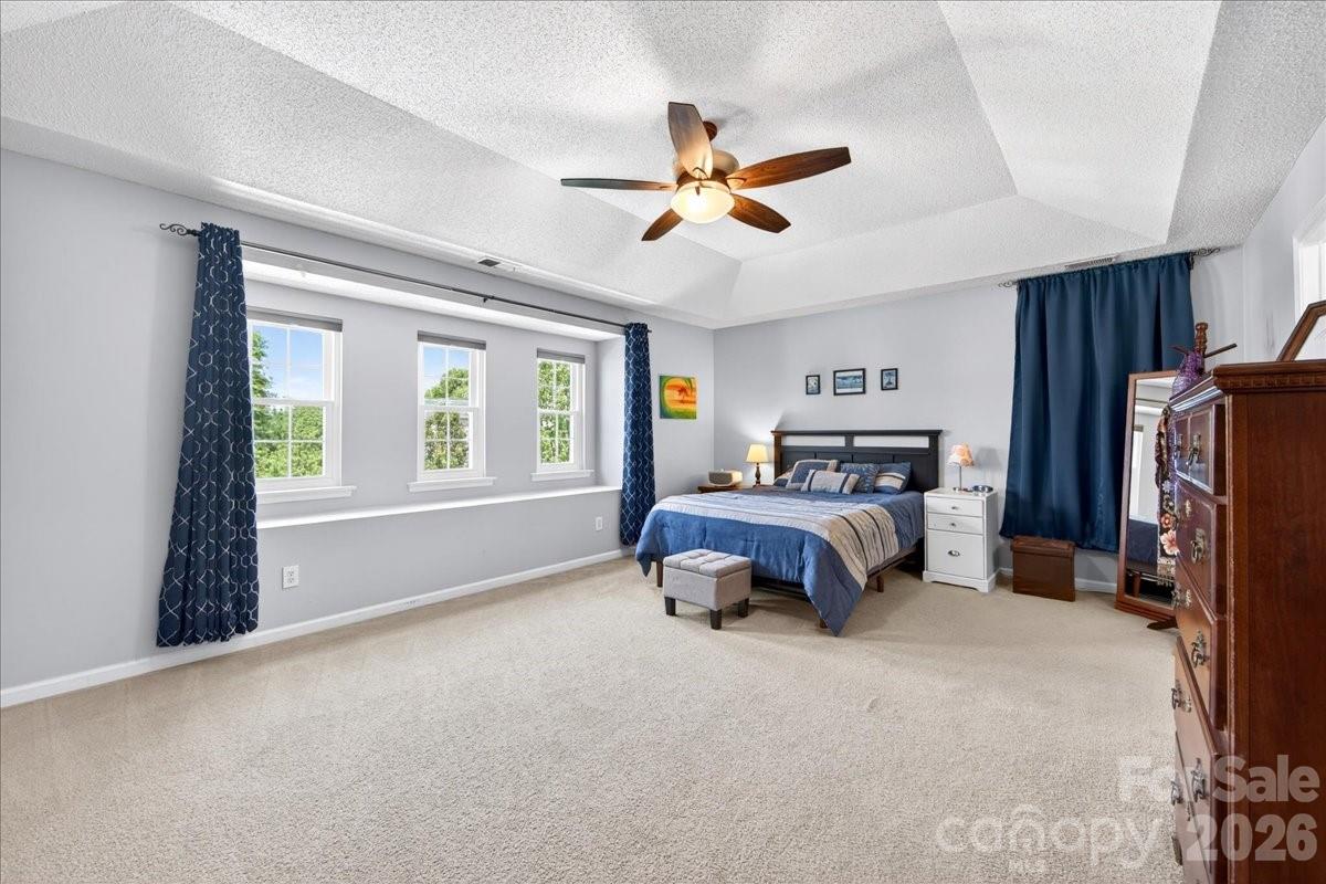 10611 Bedlington Road — Charlotte