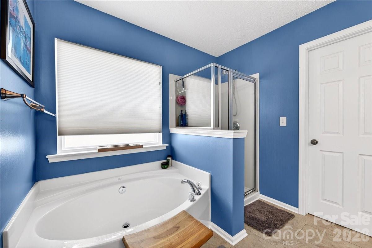 10611 Bedlington Road — Charlotte