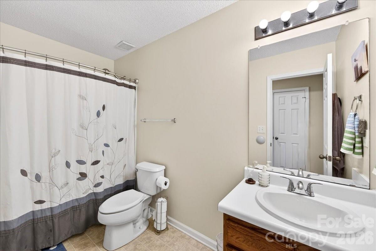 10611 Bedlington Road — Charlotte