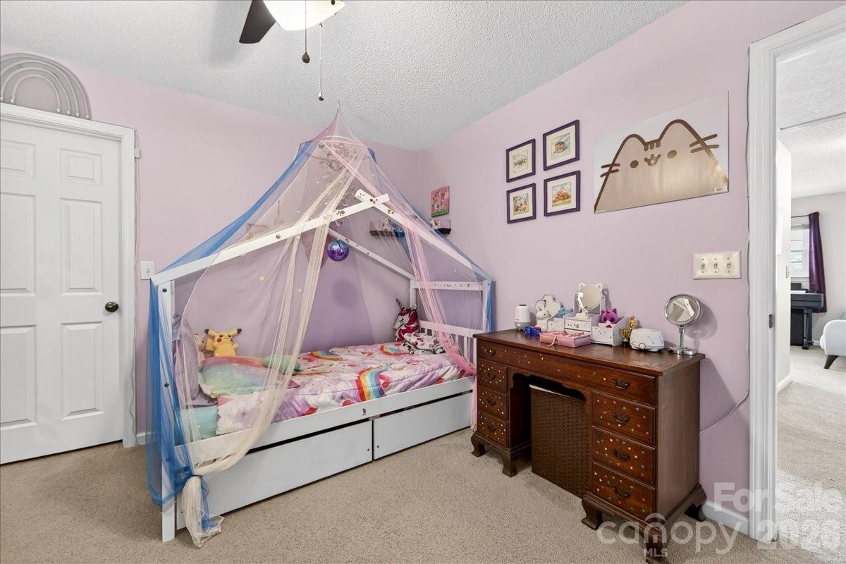 10611 Bedlington Road — Charlotte