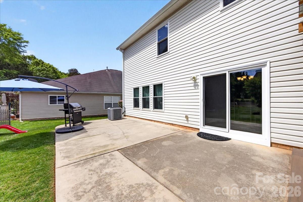 10611 Bedlington Road — Charlotte