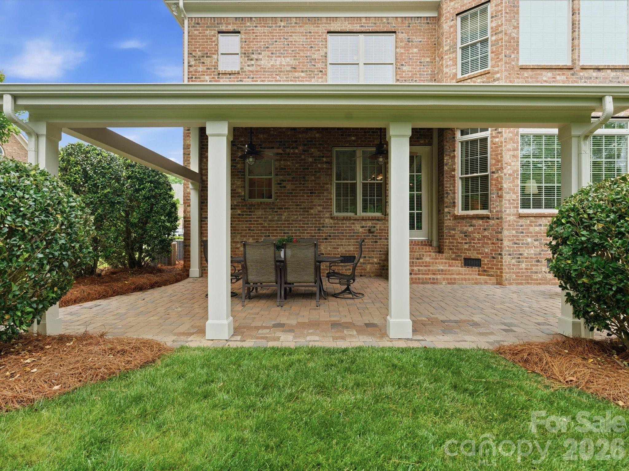 1003 Desborough Drive — Matthews