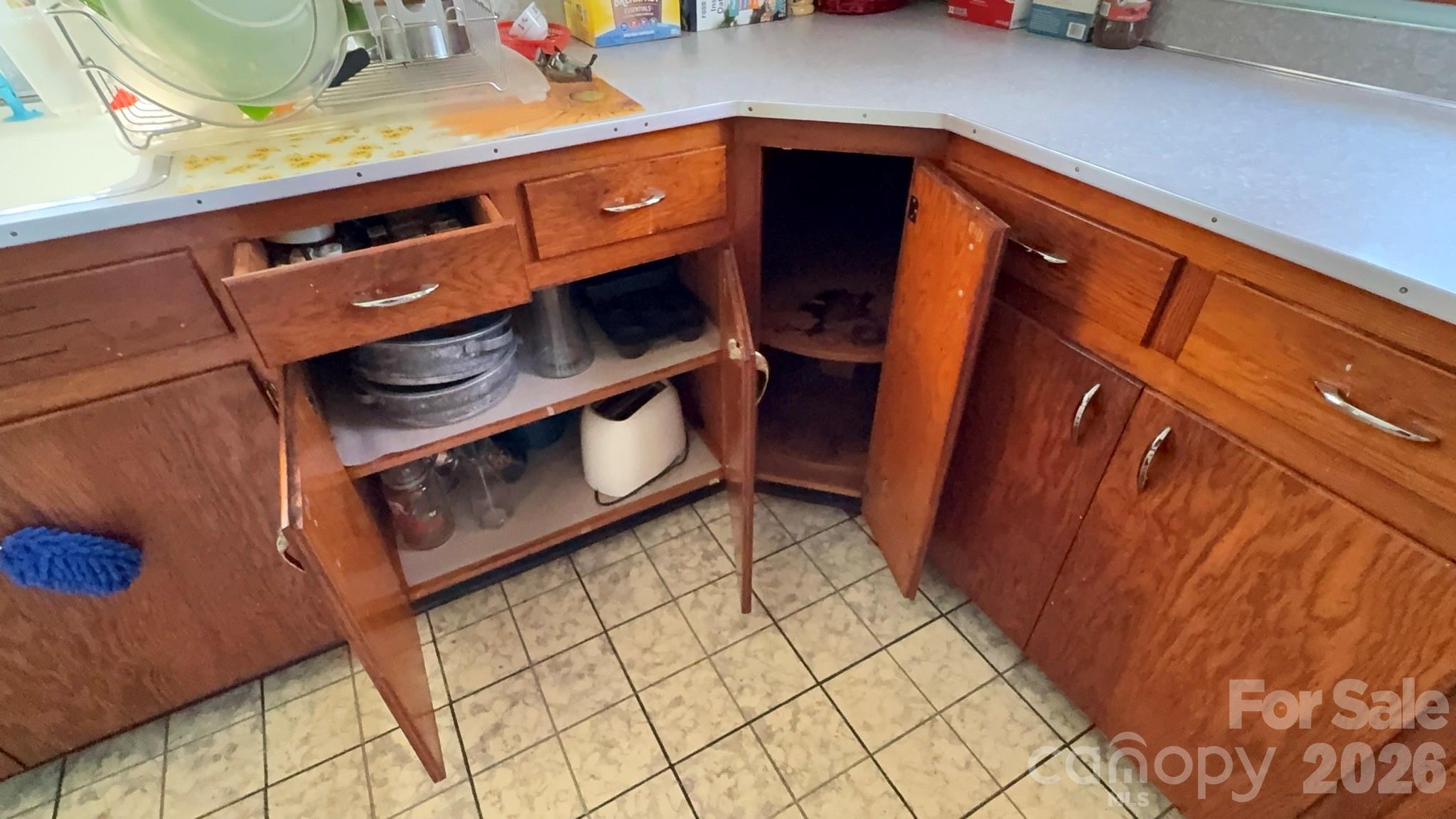 1582 Dutch Cove Road — Canton
