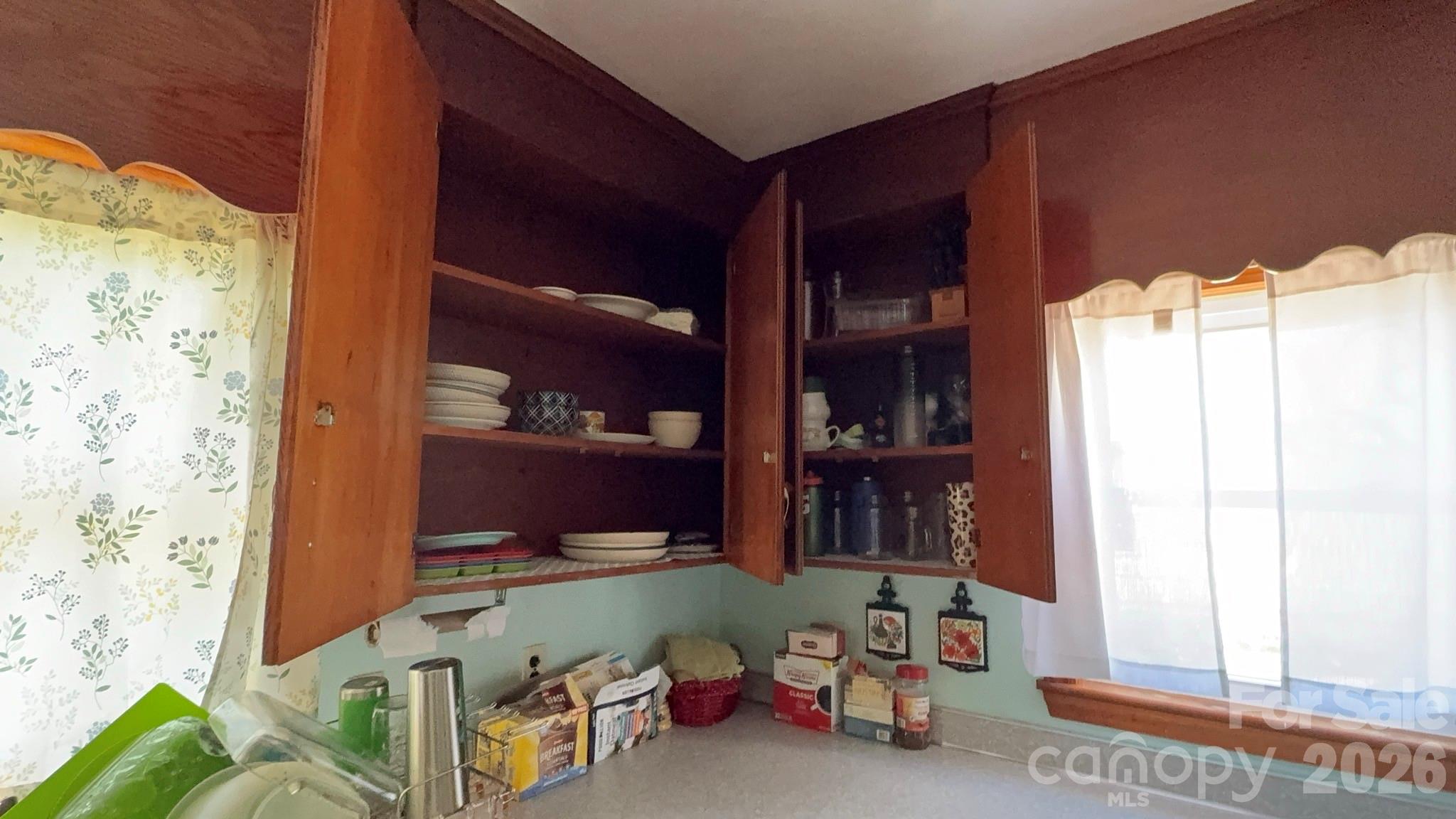 1582 Dutch Cove Road — Canton