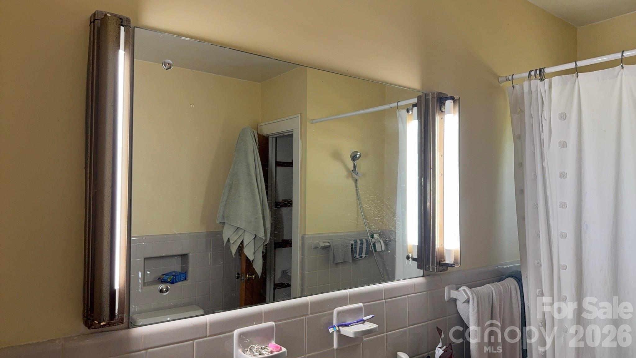 1582 Dutch Cove Road — Canton