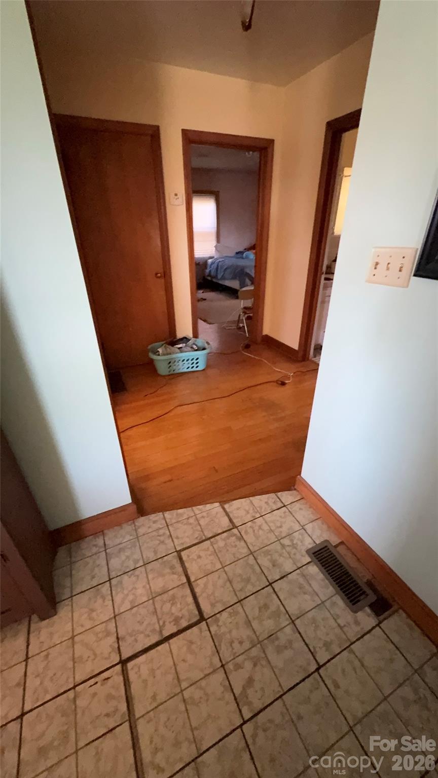 1582 Dutch Cove Road — Canton
