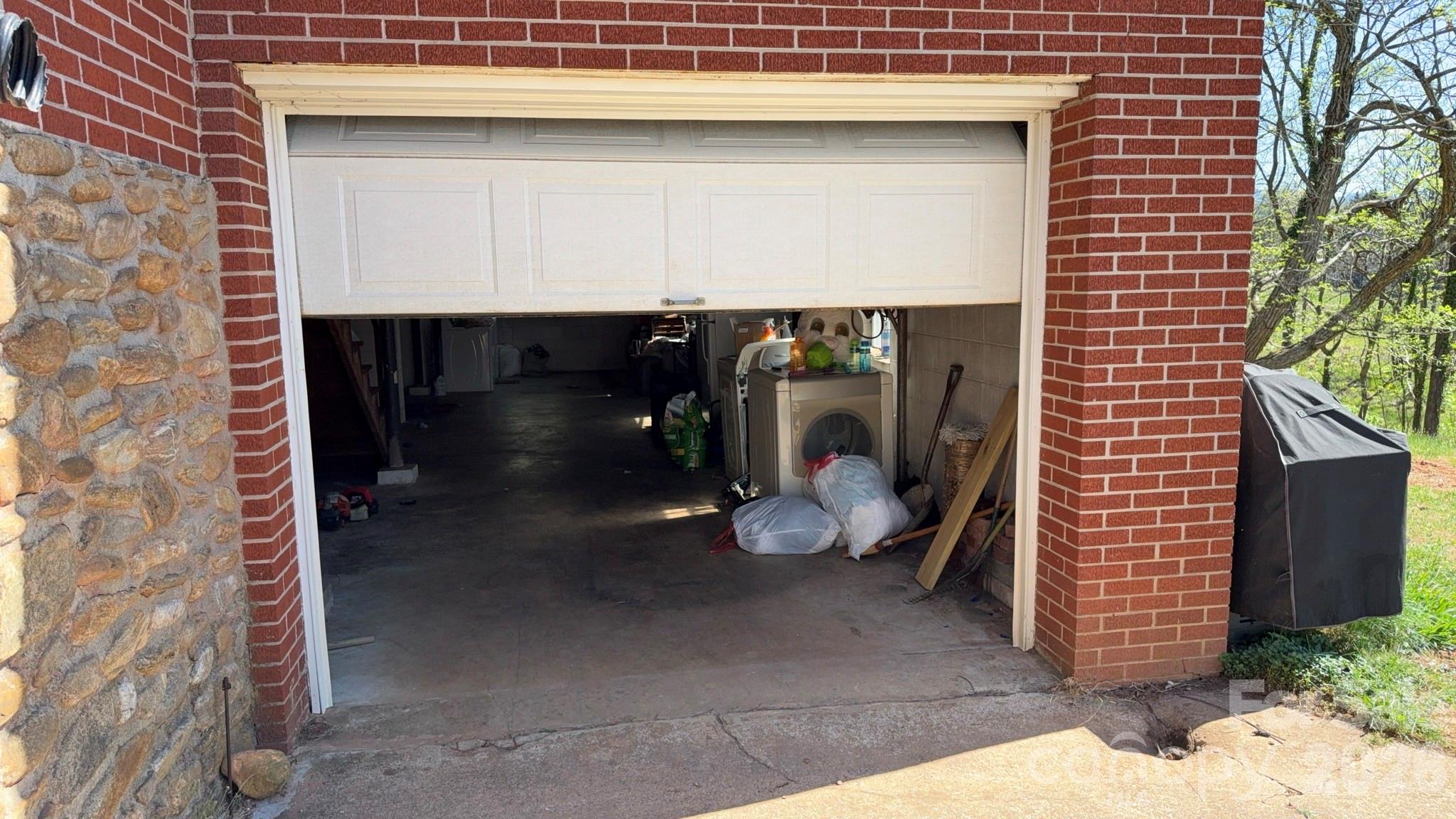 1582 Dutch Cove Road — Canton