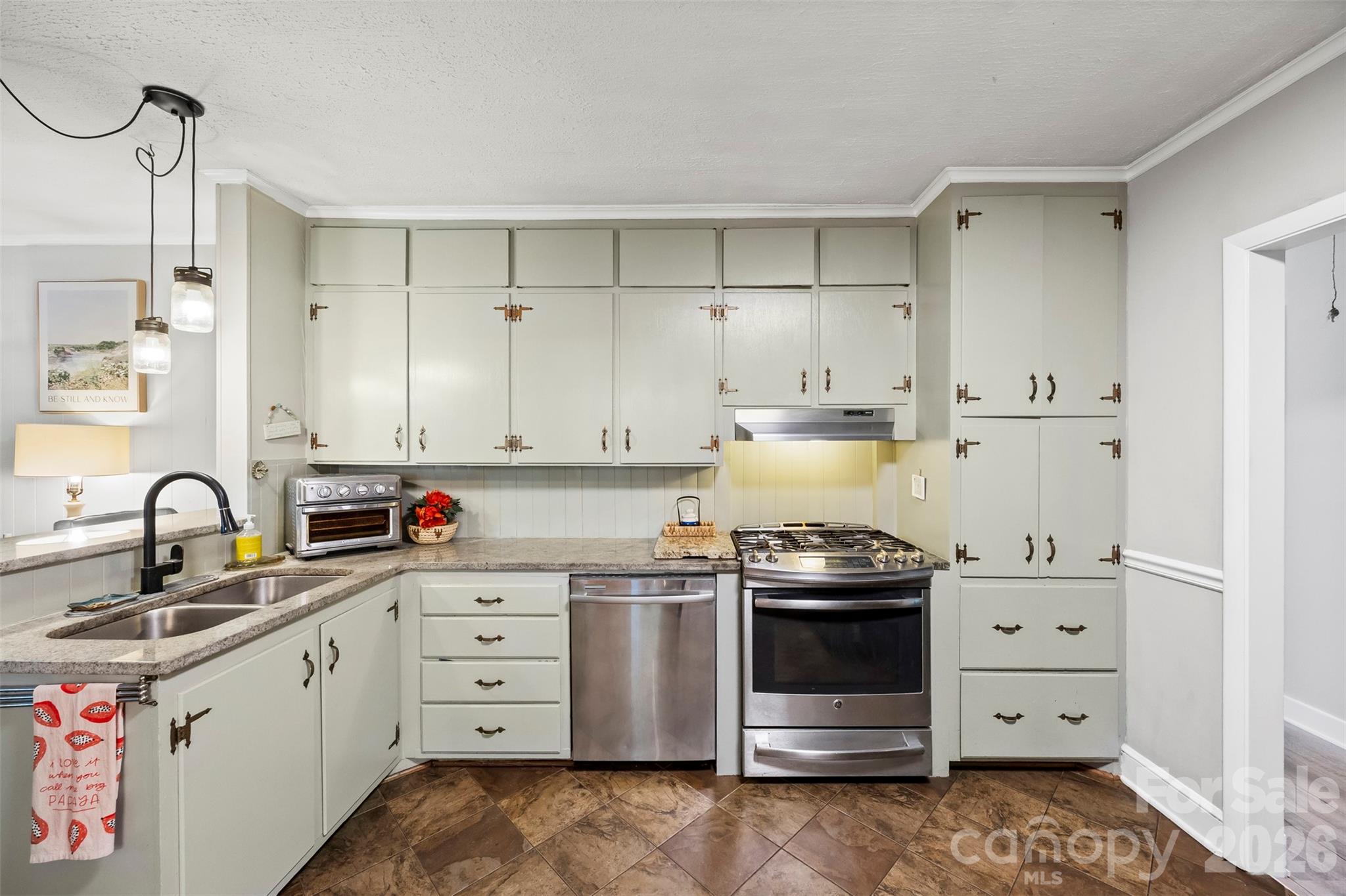 1206 South Point Road — Belmont