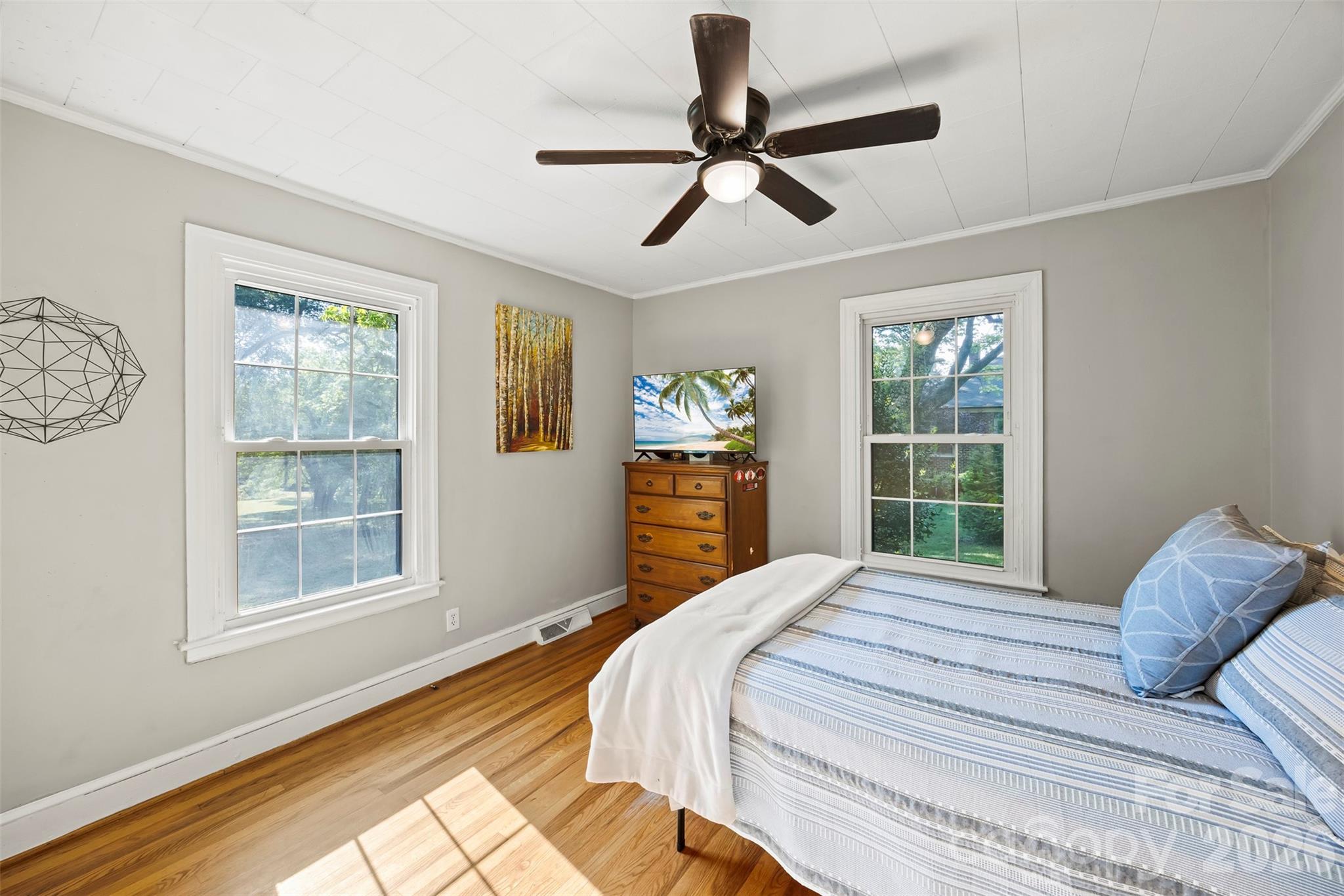 1206 South Point Road — Belmont