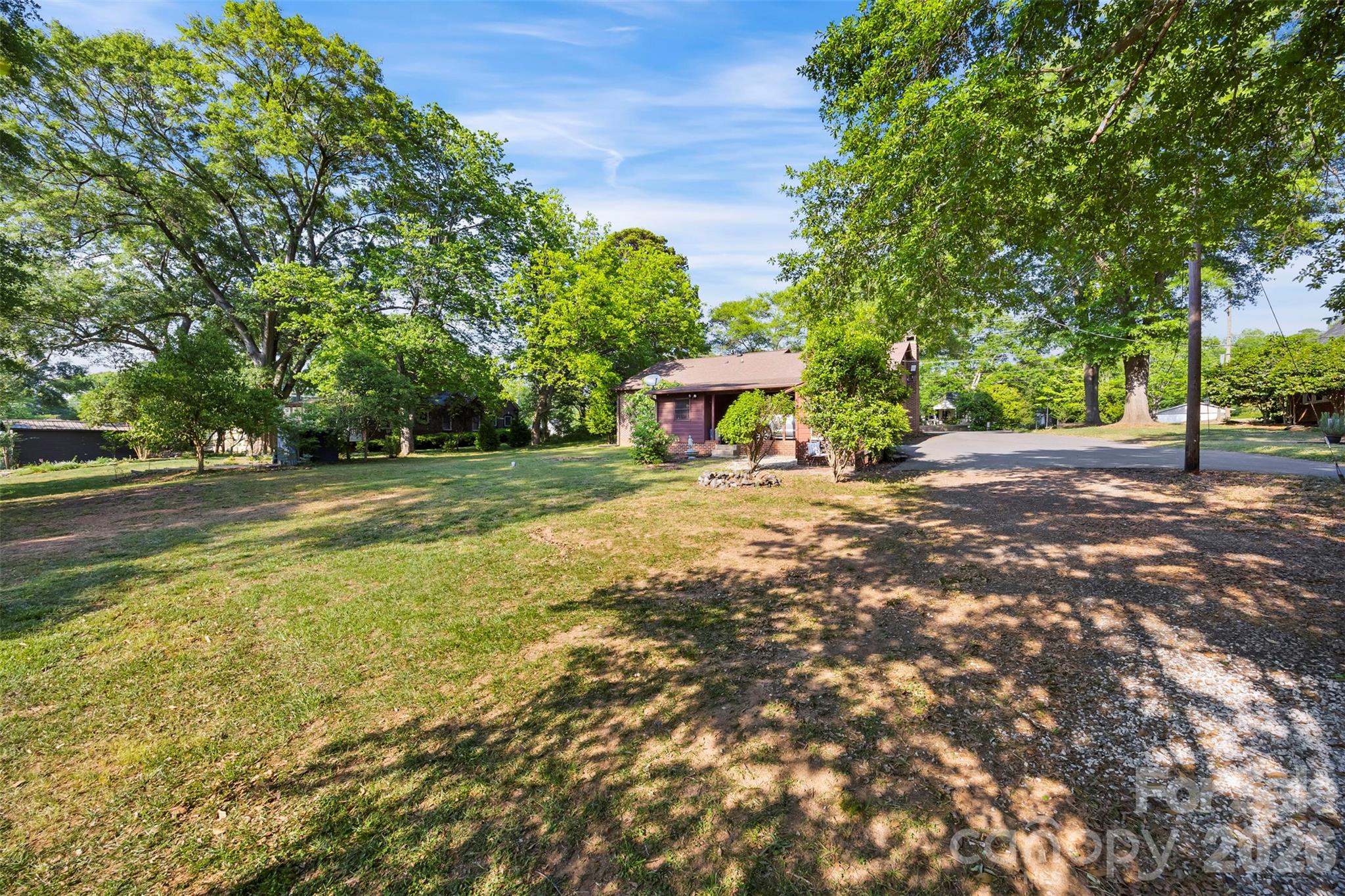 1206 South Point Road — Belmont