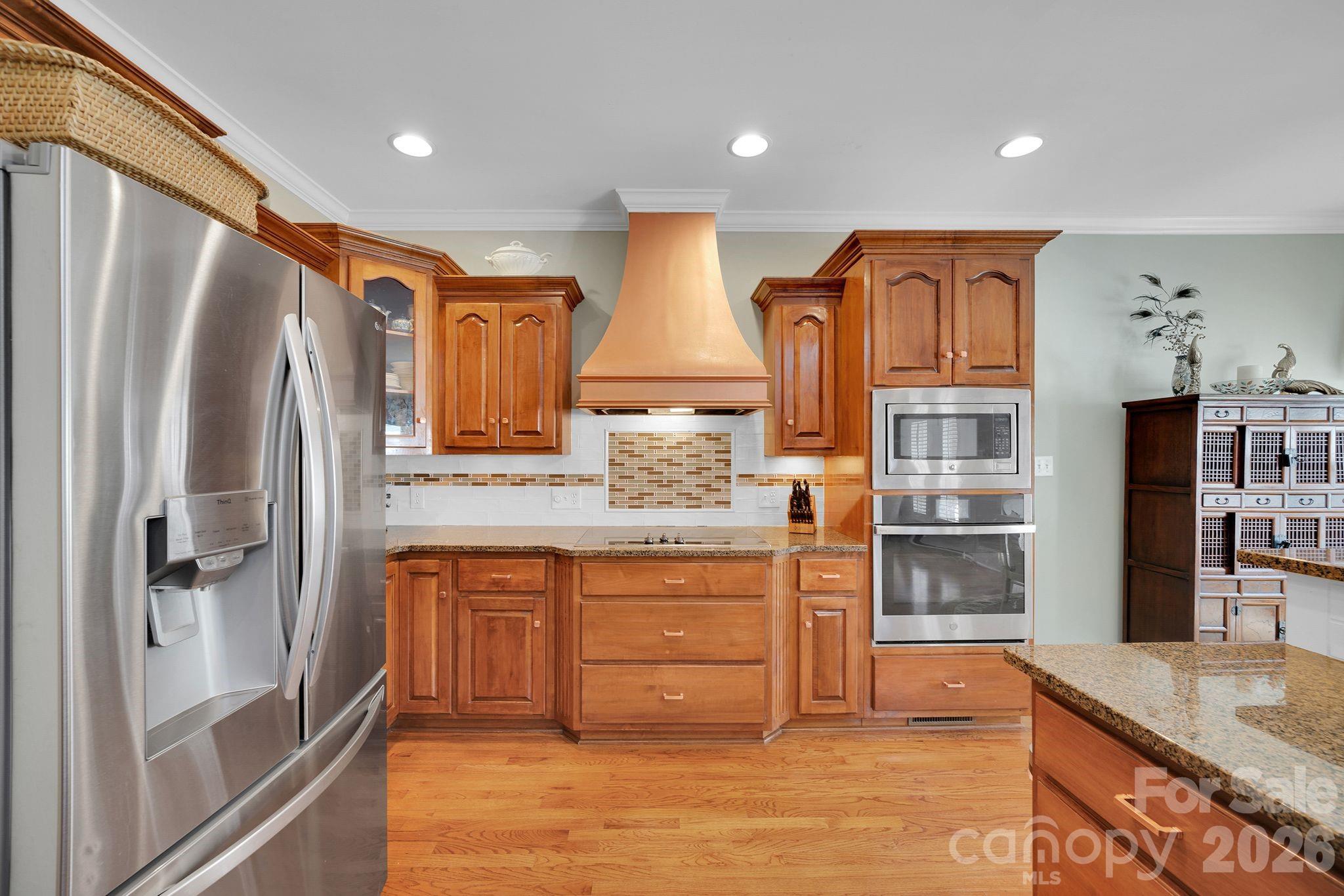 1171 Hilldale Drive — Lancaster