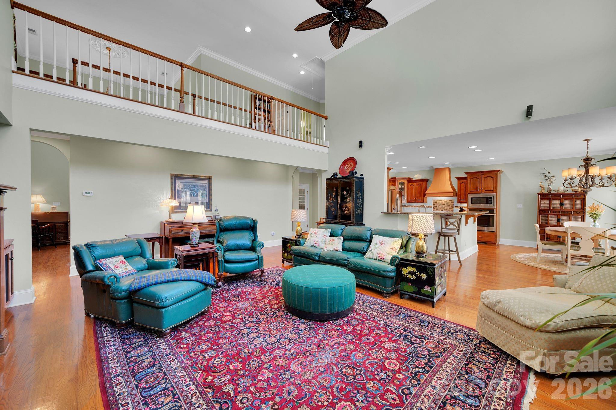 1171 Hilldale Drive — Lancaster