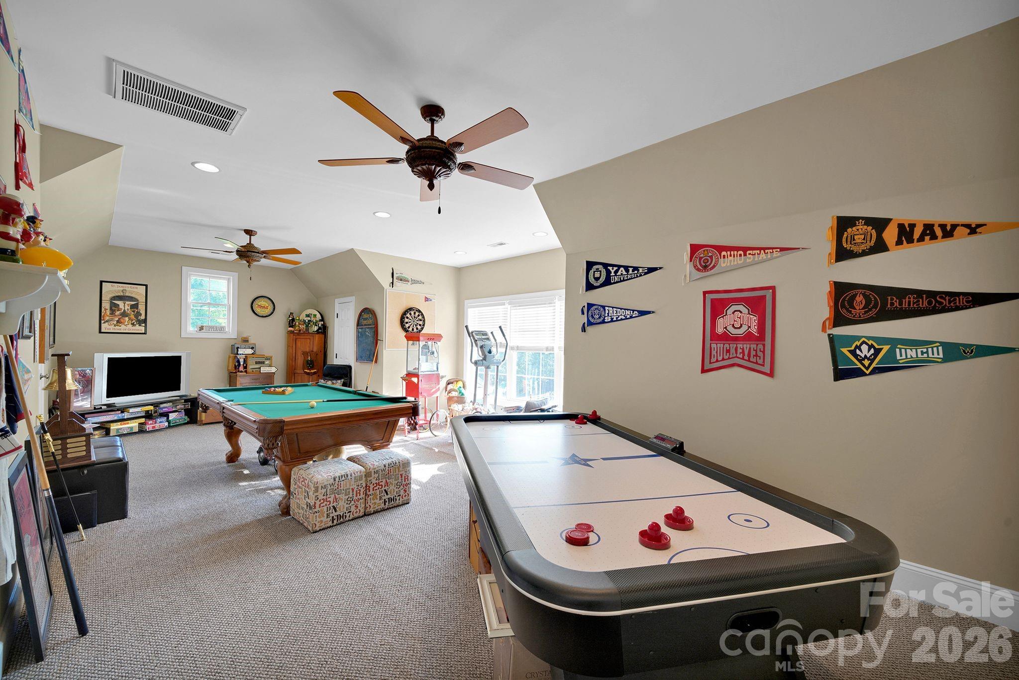1171 Hilldale Drive — Lancaster
