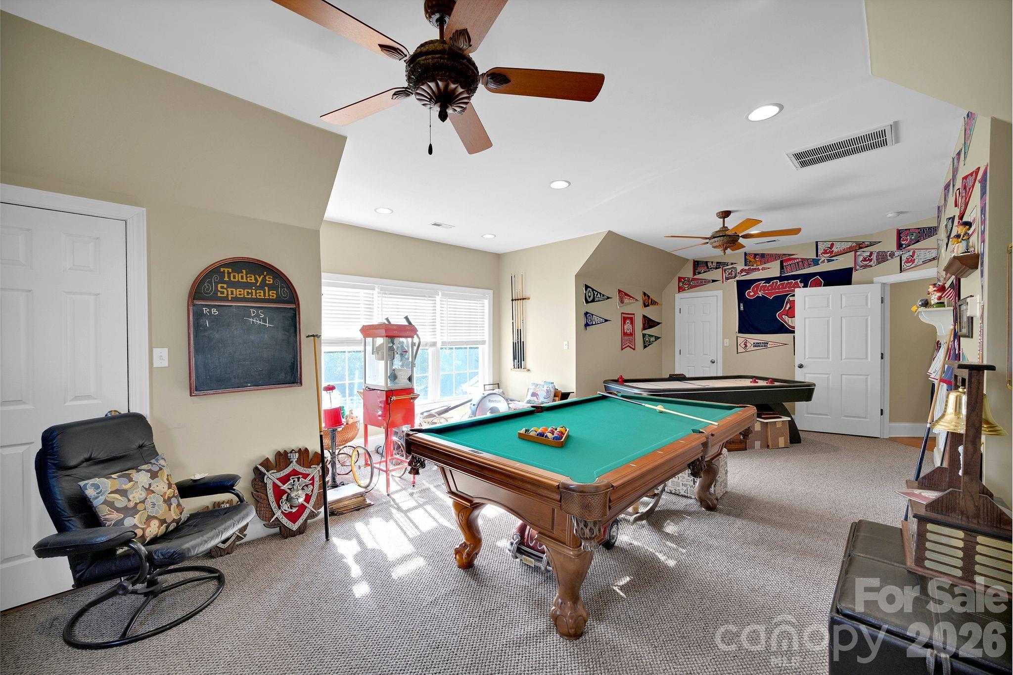 1171 Hilldale Drive — Lancaster