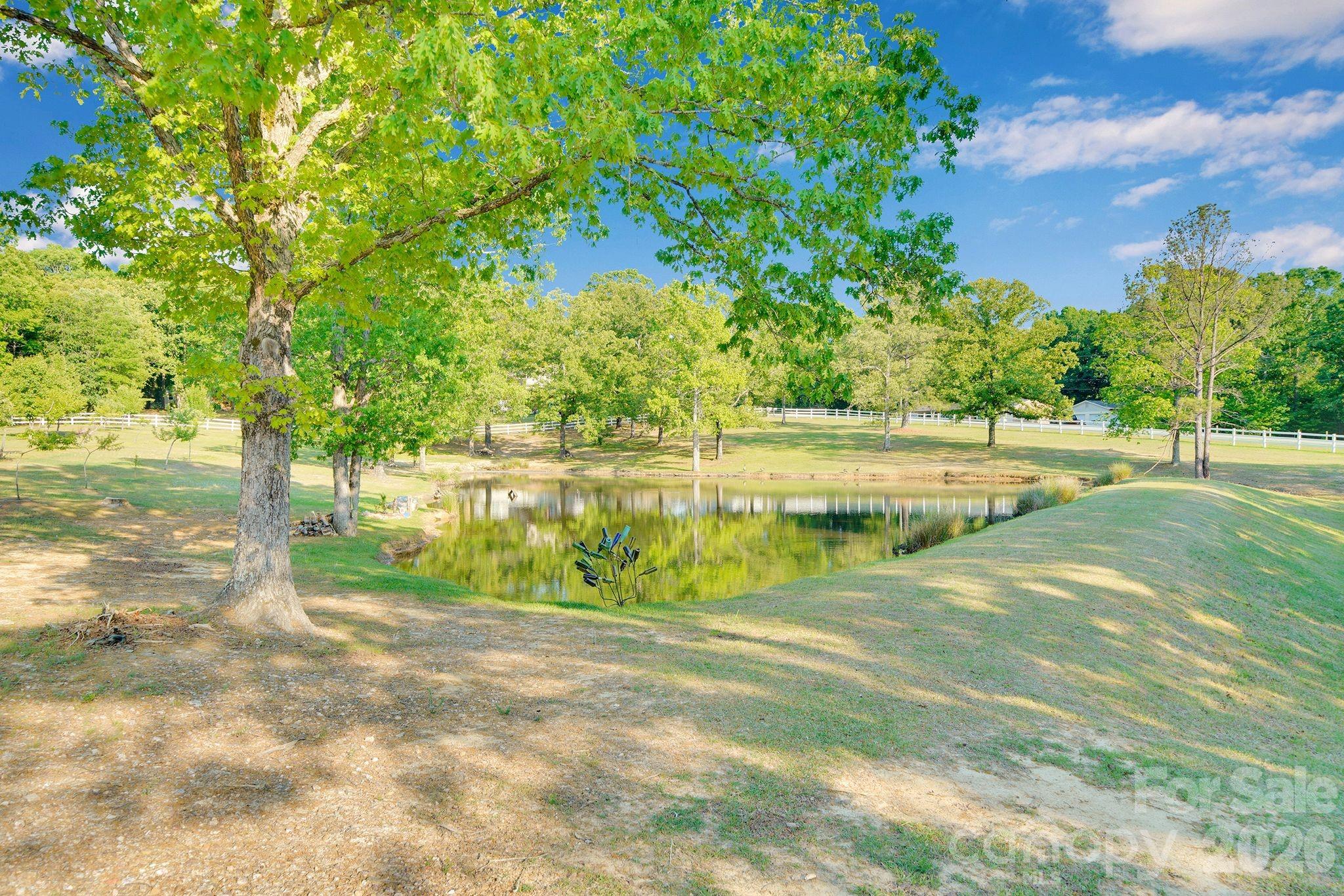 1171 Hilldale Drive — Lancaster