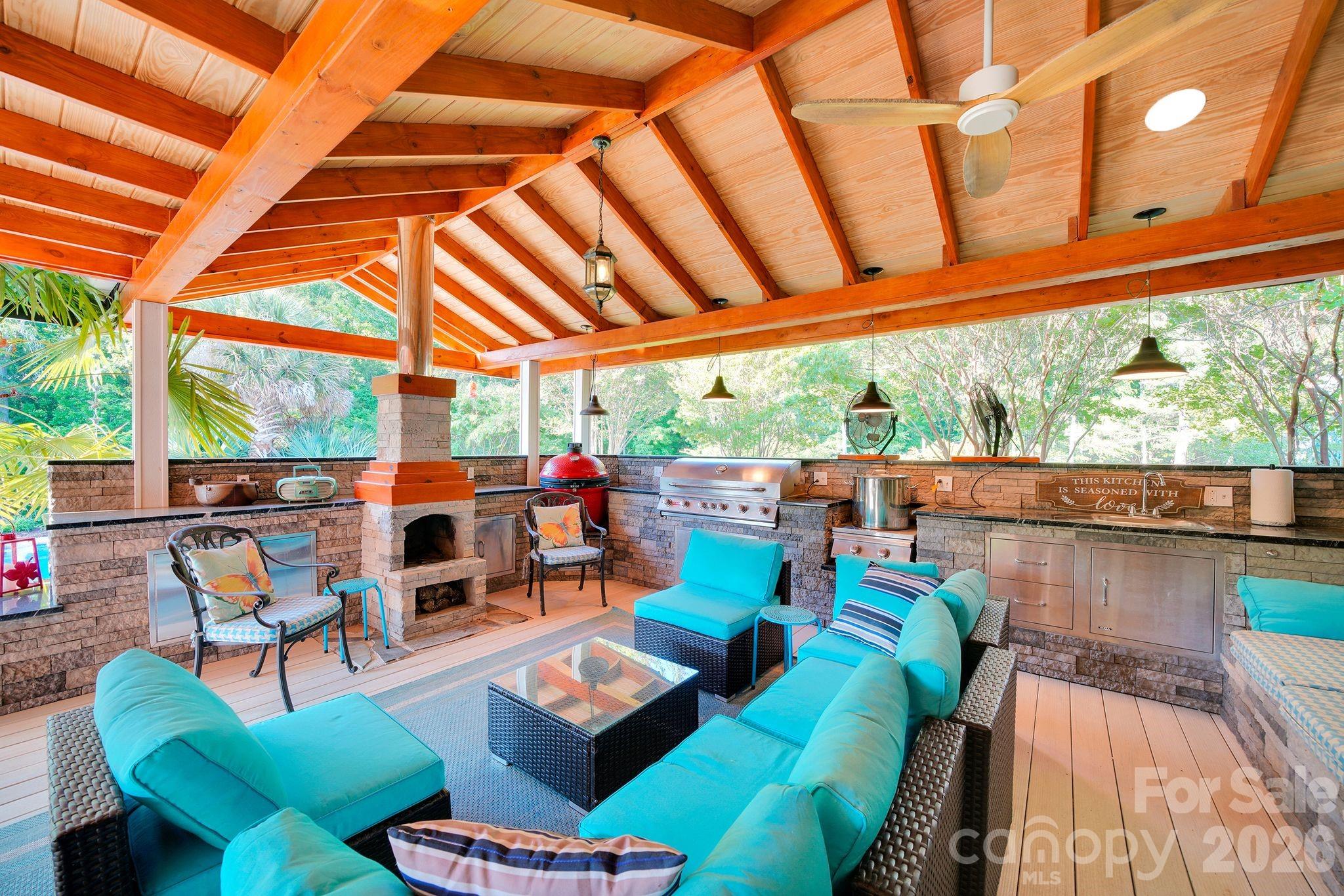 1171 Hilldale Drive — Lancaster