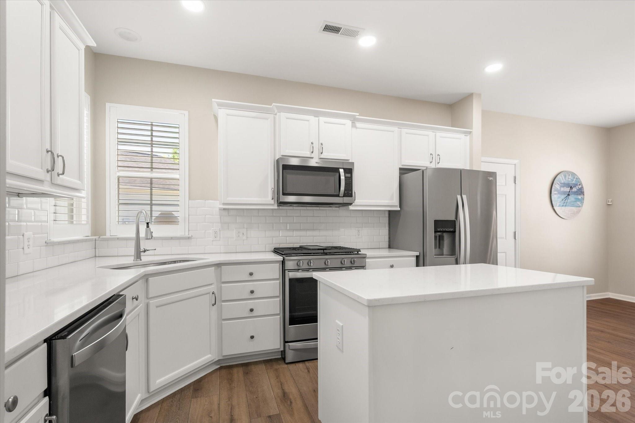 6056 Great Basin Lane — Fort Mill