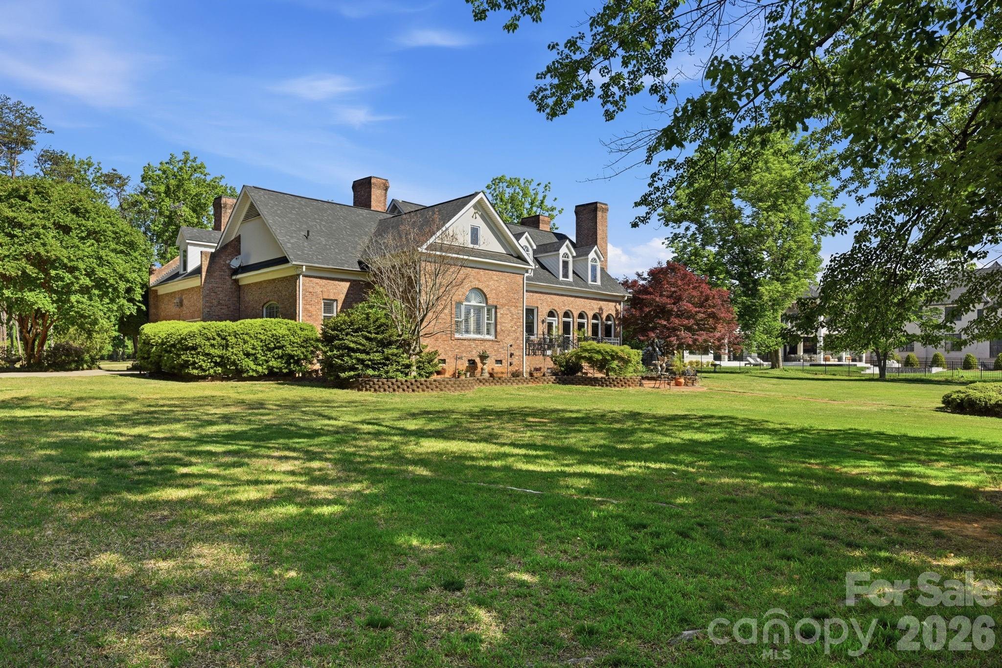 125 Saylors Watch Lane — Mooresville