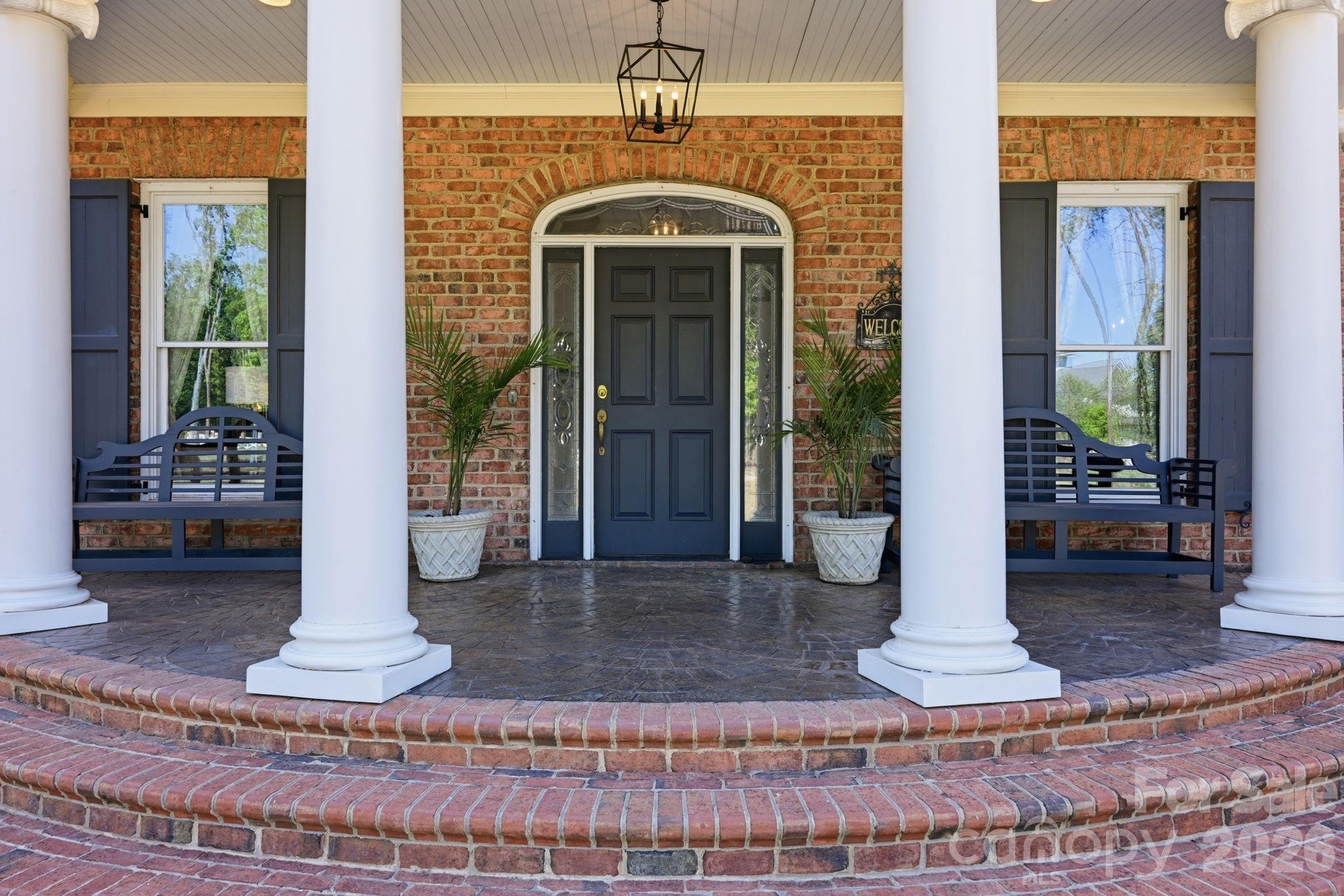 125 Saylors Watch Lane — Mooresville