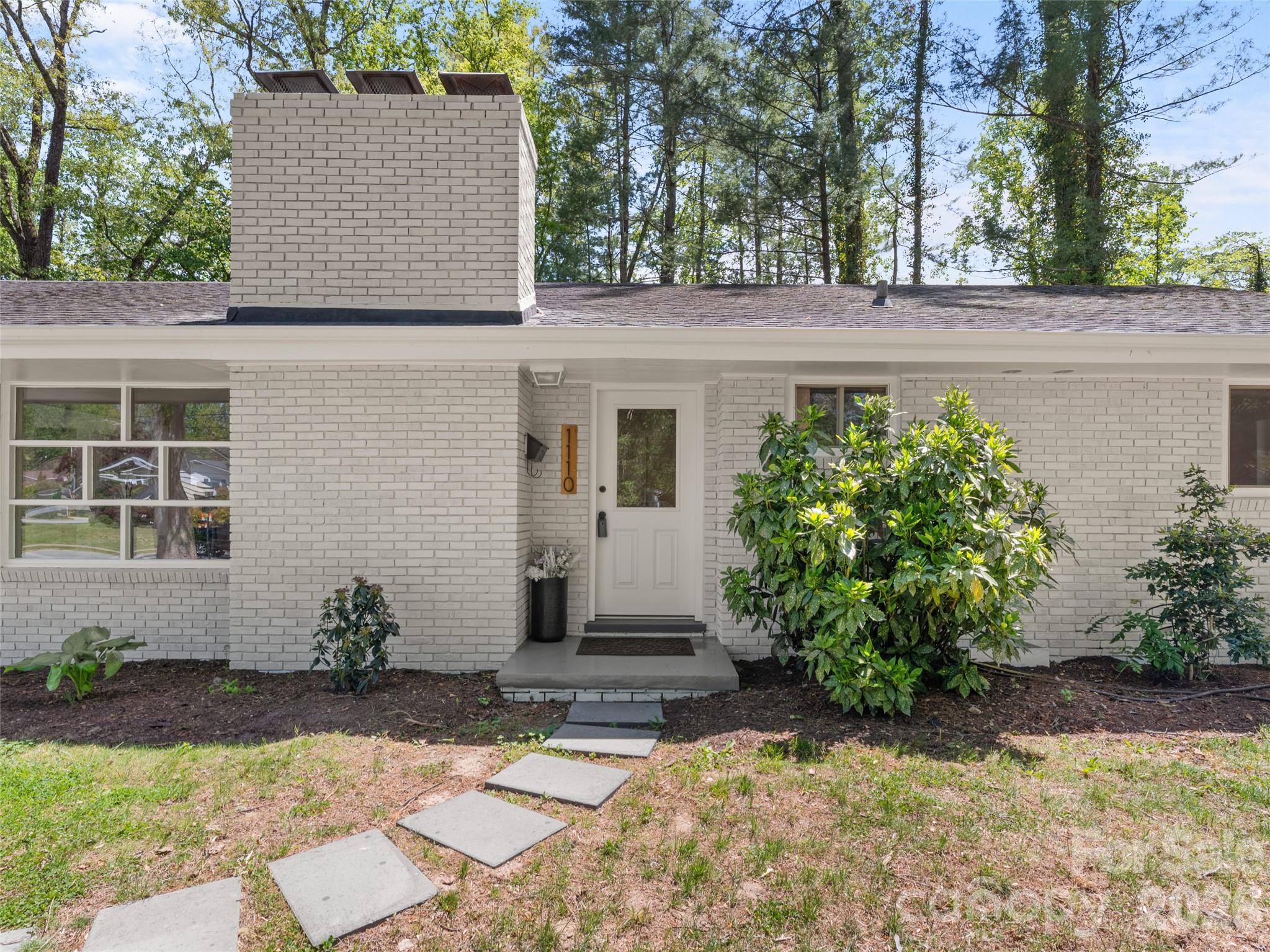 1110 3rd Avenue W #multiple — Hendersonville