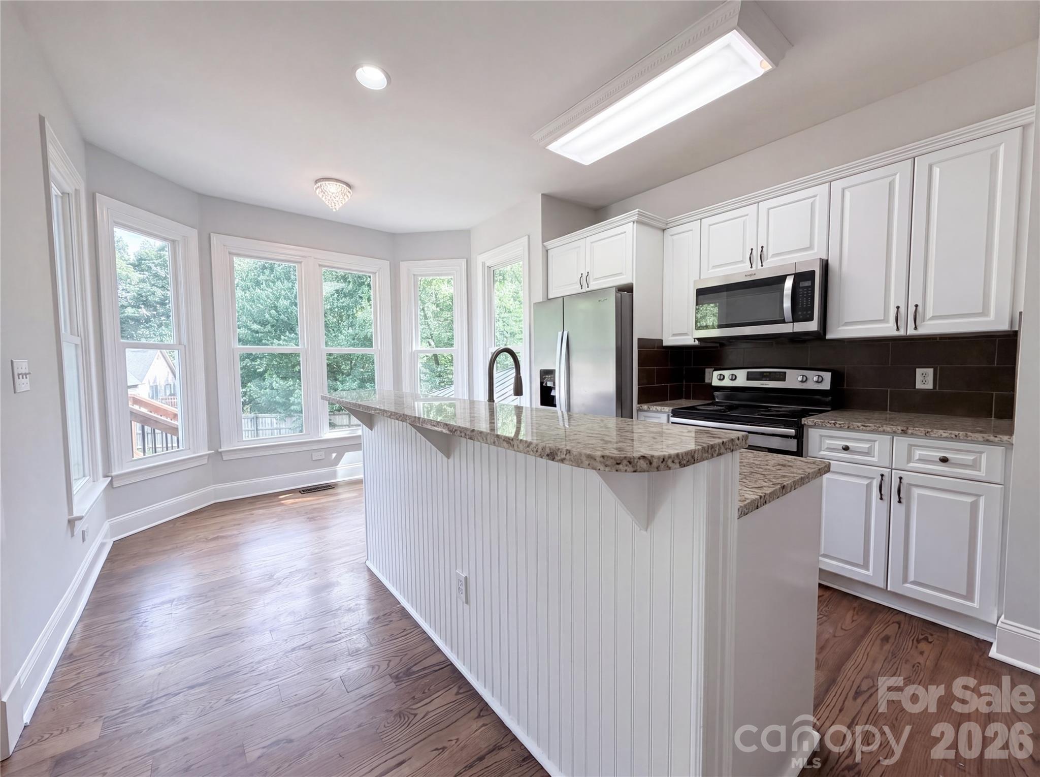 2496 Lake Shore Road S — Denver